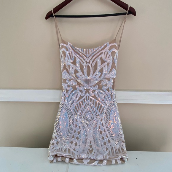 Lucy in the Sky Starstruck Strappy Nude dress - Picture 2 of 6